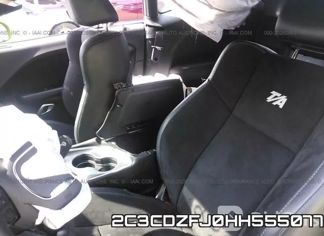 2C3CDZFJ0HH555077_8.webp