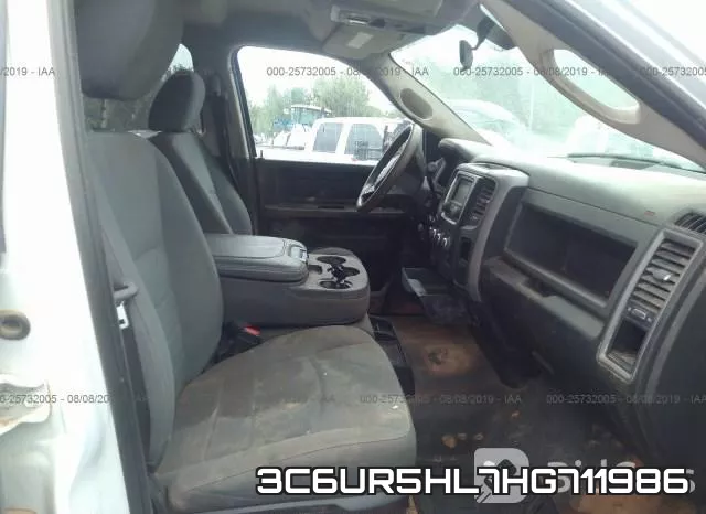 3C6UR5HL7HG711986_5.webp