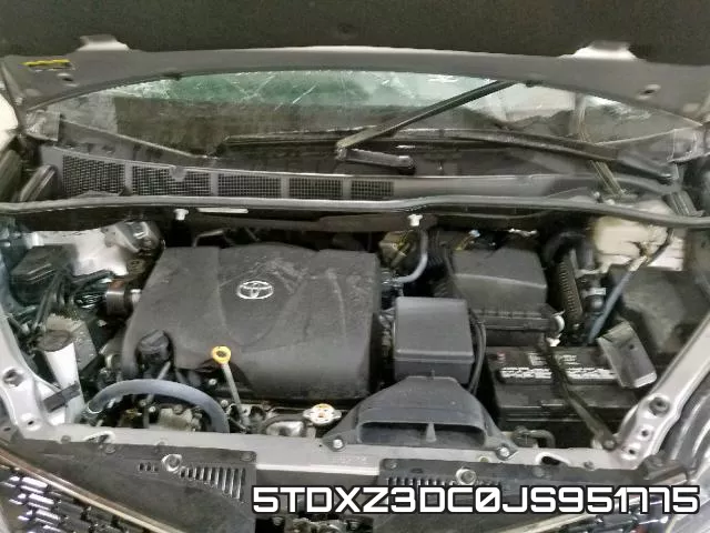 5TDXZ3DC0JS951775_7.webp
