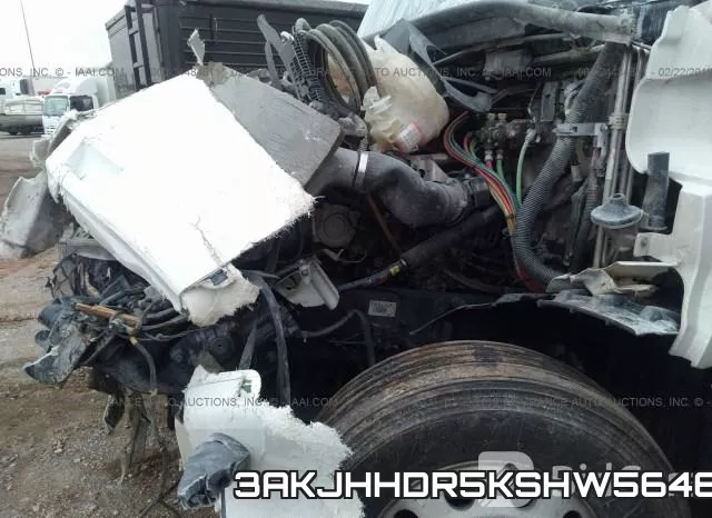 3AKJHHDR5KSHW5646_10.webp
