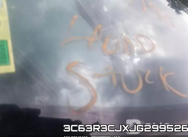 3C63R3CJXJG299526_9.webp