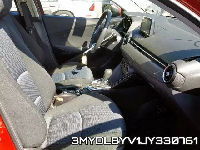 3MYDLBYV1JY330761_5.webp