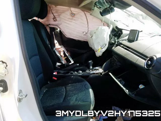 3MYDLBYV2HY175325_5.webp