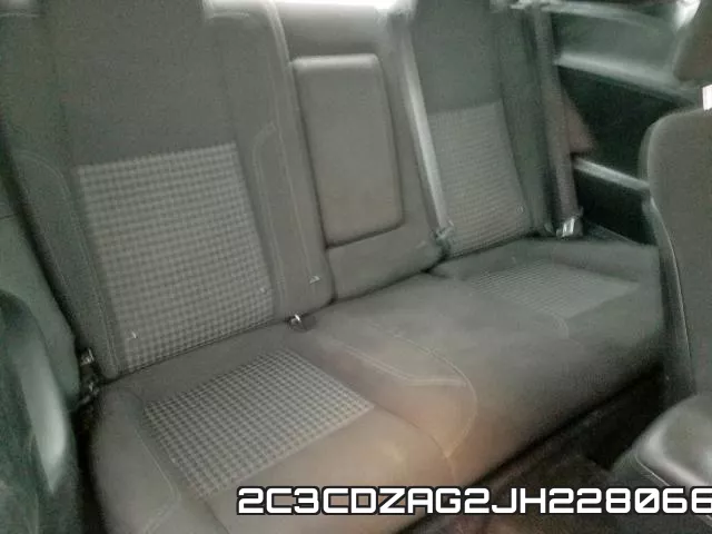 2C3CDZAG2JH228066