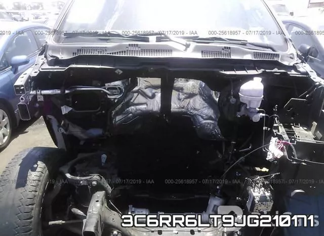 3C6RR6LT9JG210171_10.webp