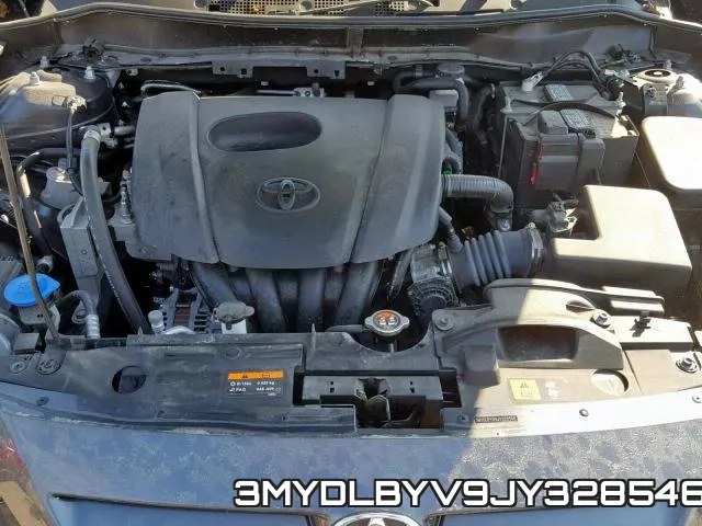 3MYDLBYV9JY328546_7.webp