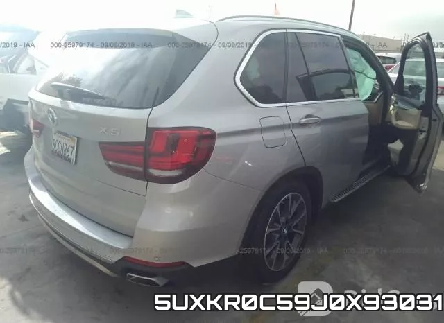 5UXKR0C59J0X93031_4.webp