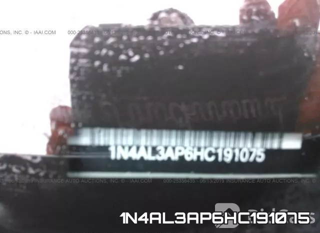 1N4AL3AP6HC191075_9.webp