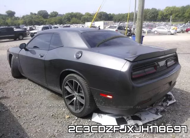2C3CDZFJXJH178697_3.webp