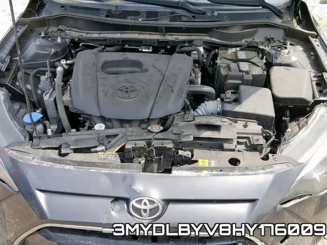 3MYDLBYV8HY176009_7.webp