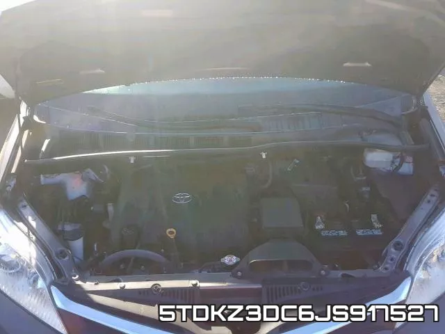 5TDKZ3DC6JS917527_7.webp