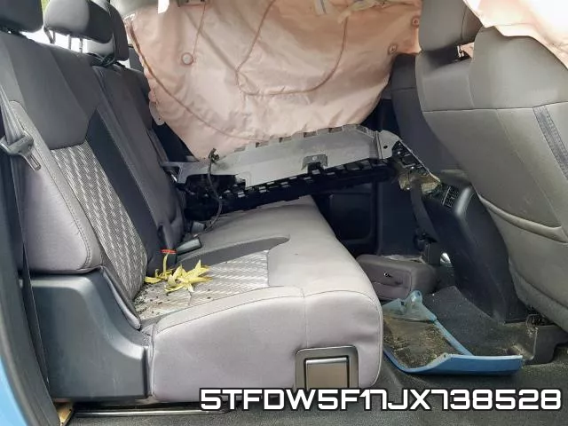 5TFDW5F17JX738528_6.webp