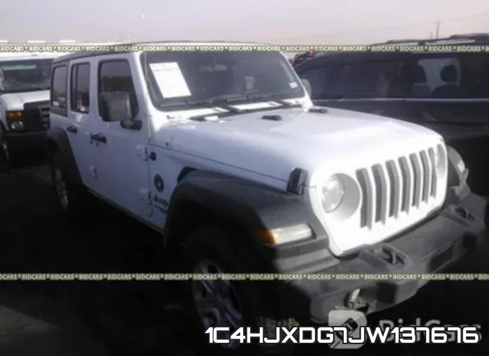 1C4HJXDG7JW137676_1.webp