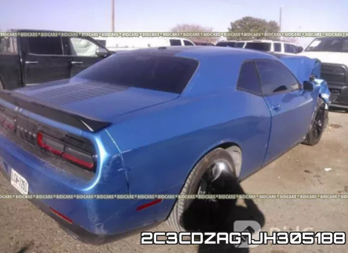 2C3CDZAG7JH305188_4.webp