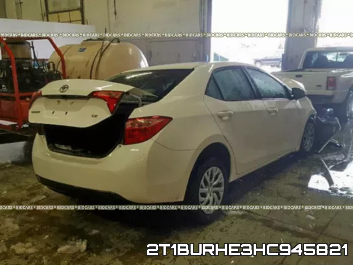2T1BURHE3HC945821_4.webp