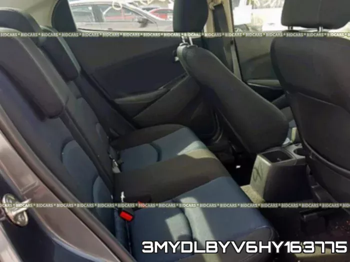 3MYDLBYV6HY163775_6.webp