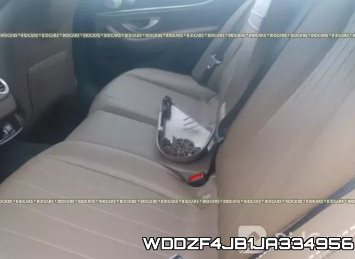 WDDZF4JB1JA334956_8.webp
