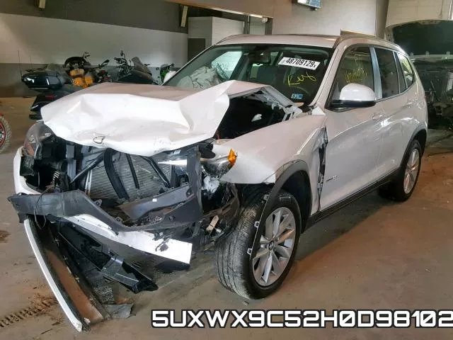 5UXWX9C52H0D98102_2.webp