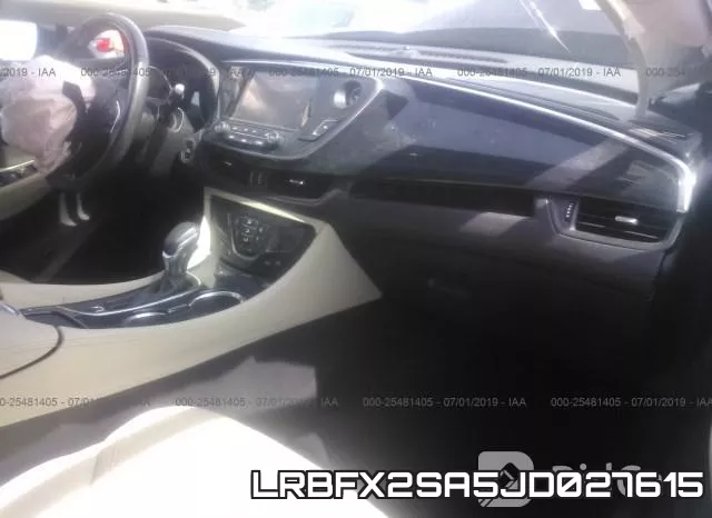 LRBFX2SA5JD027615_5.webp