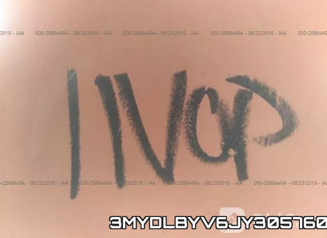 3MYDLBYV6JY305760_7.webp