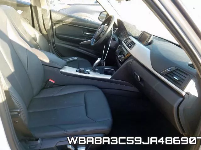 WBA8A3C59JA486907_5.webp