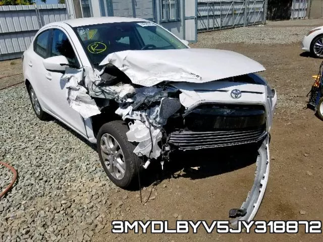 3MYDLBYV5JY318872_1.webp