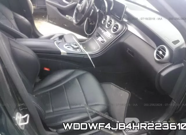 WDDWF4JB4HR223610_5.webp