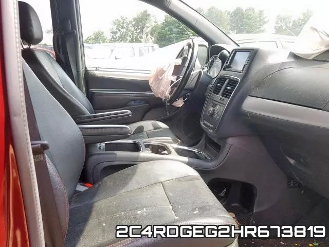 2C4RDGEG2HR673819_5.webp