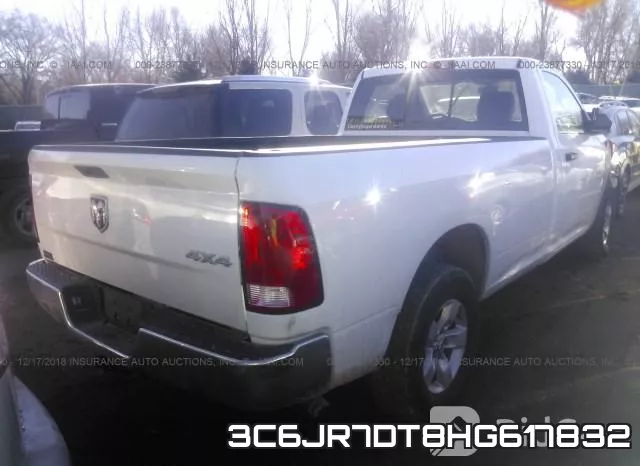 3C6JR7DT8HG617832_4.webp