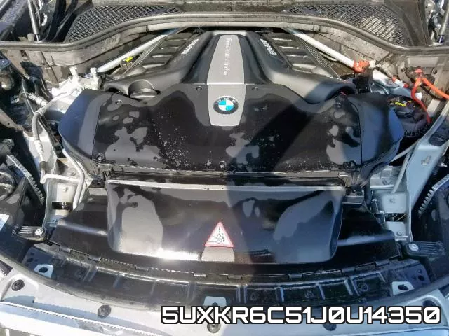 5UXKR6C51J0U14350_7.webp