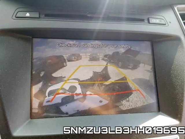 5NMZU3LB3HH019695_9.webp