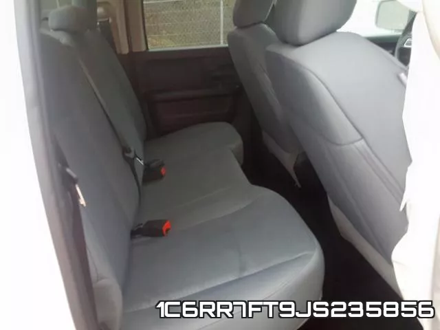 1C6RR7FT9JS235856_6.webp