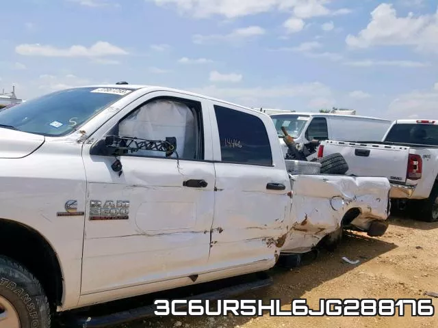 3C6UR5HL6JG288176_9.webp