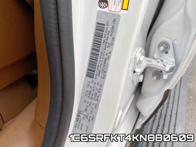1C6SRFKT4KN880609_10.webp