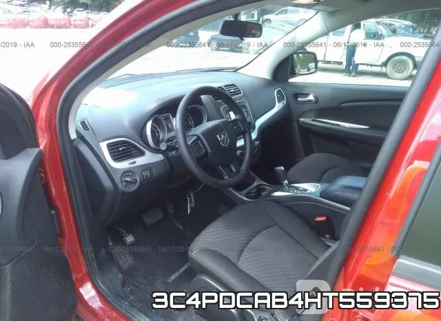 3C4PDCAB4HT559375_5.webp