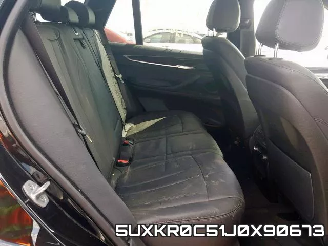 5UXKR0C51J0X90673