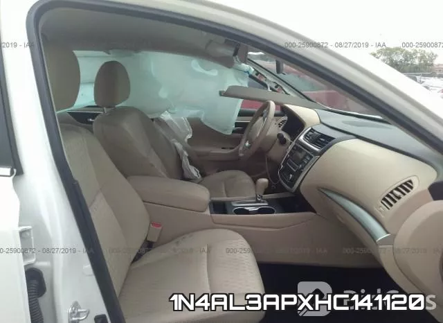 1N4AL3APXHC141120_5.webp