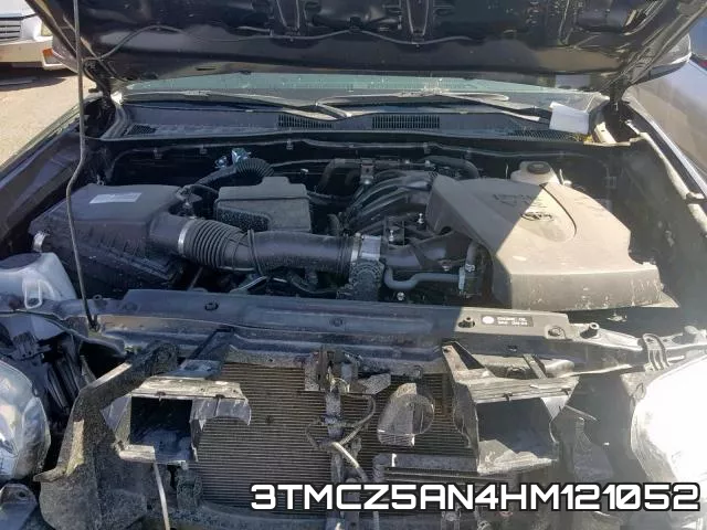 3TMCZ5AN4HM121052_7.webp