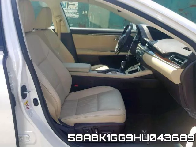 58ABK1GG9HU043689_5.webp
