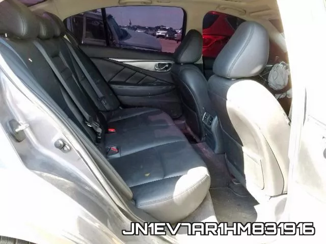 JN1EV7AR1HM831916