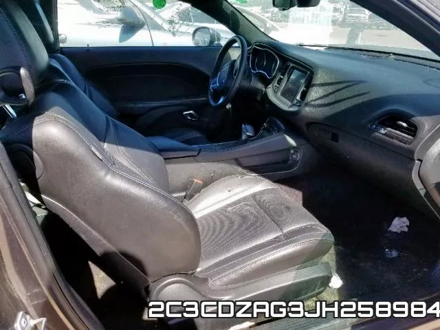 2C3CDZAG3JH258984_5.webp