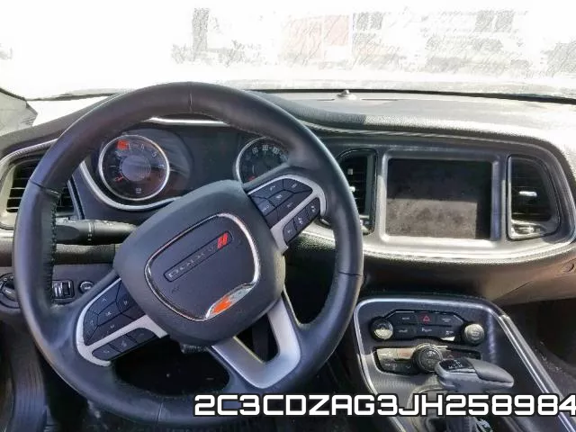 2C3CDZAG3JH258984_9.webp