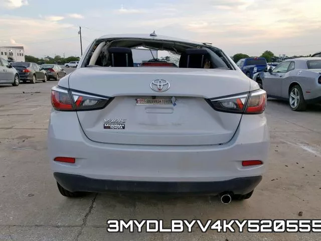 3MYDLBYV4KY520555_10.webp