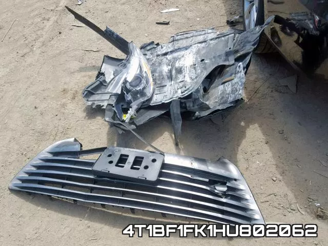 4T1BF1FK1HU802062_9.webp