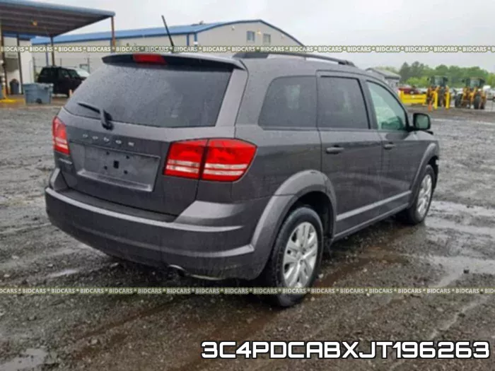 3C4PDCABXJT196263_4.webp