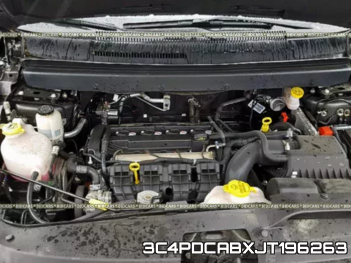 3C4PDCABXJT196263_7.webp
