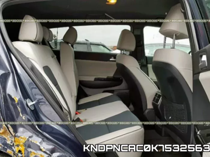 KNDPNCAC0K7532563_6.webp