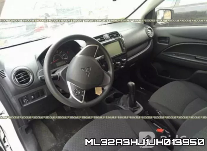 ML32A3HJ1JH013950_5.webp