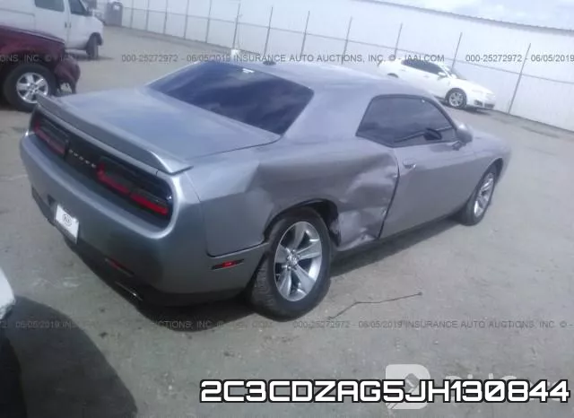 2C3CDZAG5JH130844_4.webp