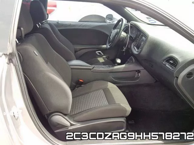 2C3CDZAG9HH578272_5.webp
